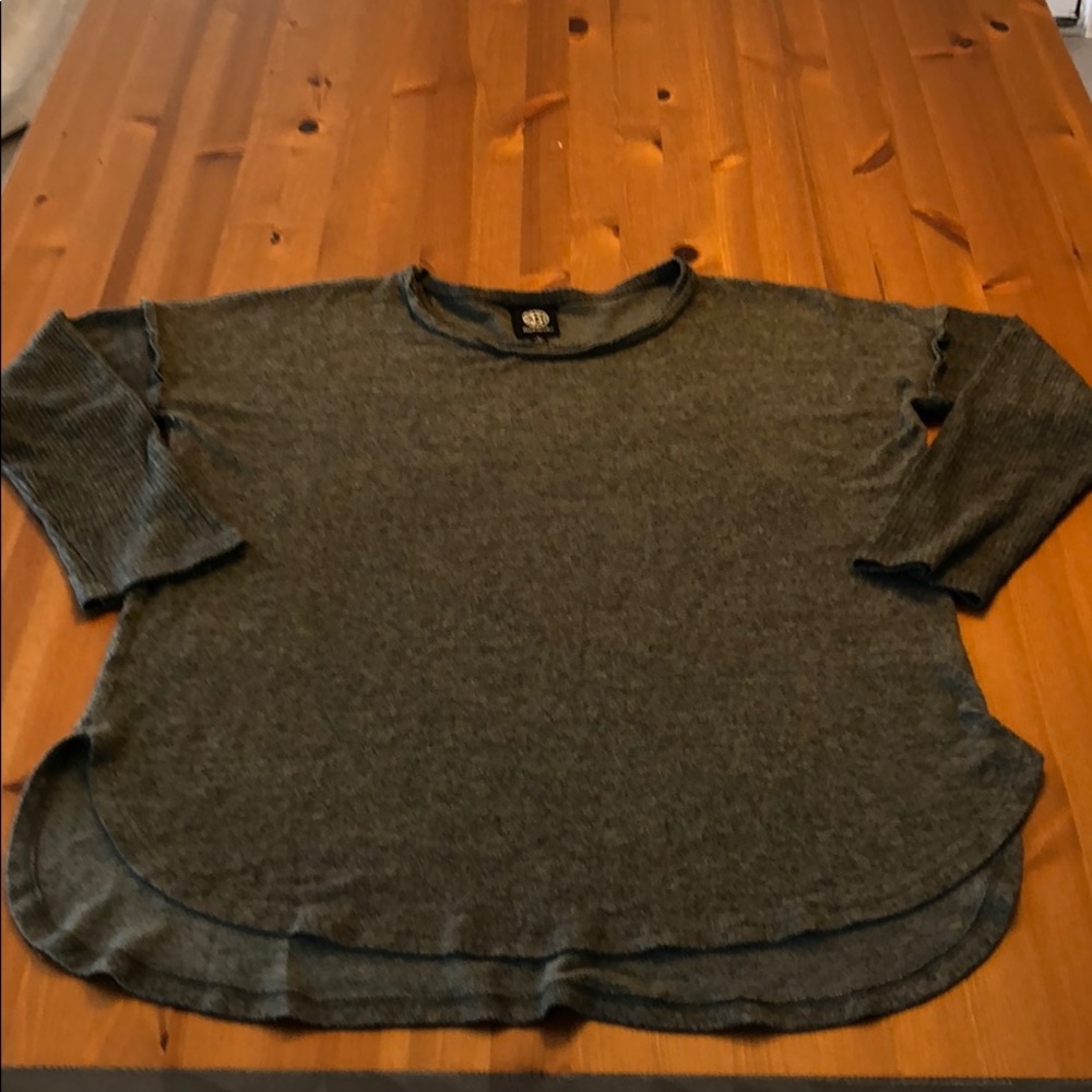 Bobeau sweater medium leaf green